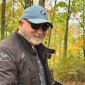 Meet your Posher, Bruce